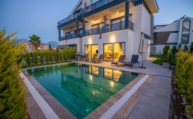 Villa Adaley - Plaja Yakın & Jakuzili Kiralık Villa