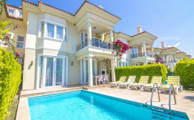 Villa Oyster 5
