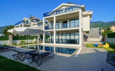 Villa Aria 2 - 8 Kişikik & Merkeze Yakın Kiralık Villa