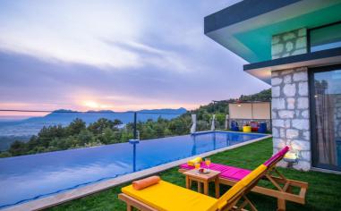 Villa Ayışığı - Balayı Villası, Kapalı Havuzlu Villa Kiralama 