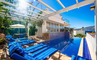 Villa Beyza - Plaja & Merkeze Yakın Villa Kiralama