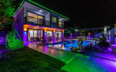 Villa Last Summer