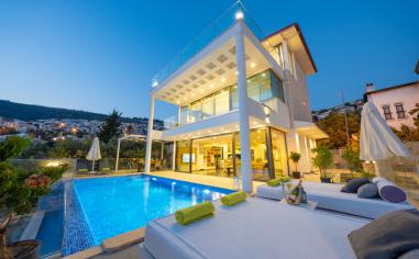 Villa Nazenin