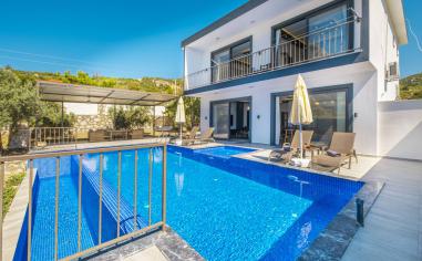 Villa Filiz - Çocuk Havuzlu & Geniş Havuzlu Villa Kiralama