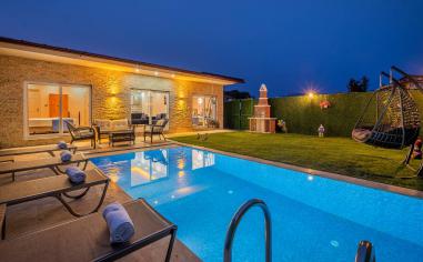 Villa Lupin