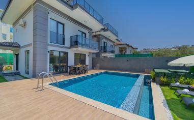 Villa Polin 2 - 6 Kişilik & Merkeze Yakın Villa Kiralama