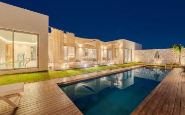 Villa Silence 5 - Kapalı Havuz & Saunalı Kiralık Villa