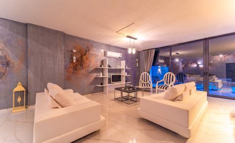 Salon