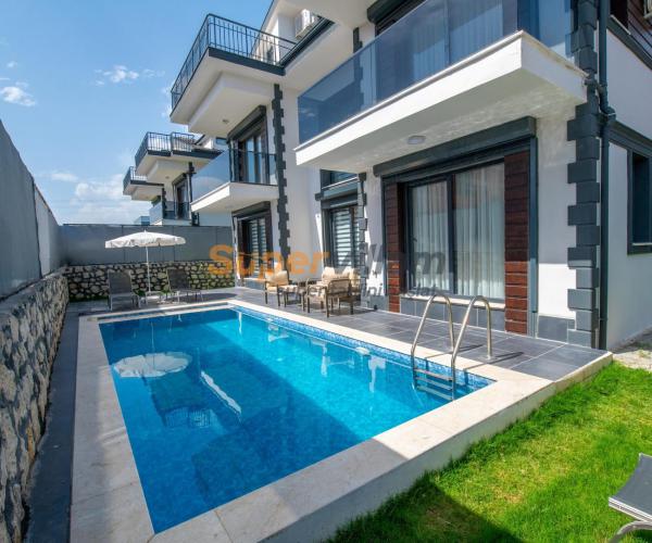 super-villam-villa-heralin-2-1_1622x1080_803.jpeg