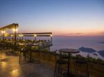 Discover Babadağ: Paragliding Adventures & Sky-High Dining in Ölüdeniz