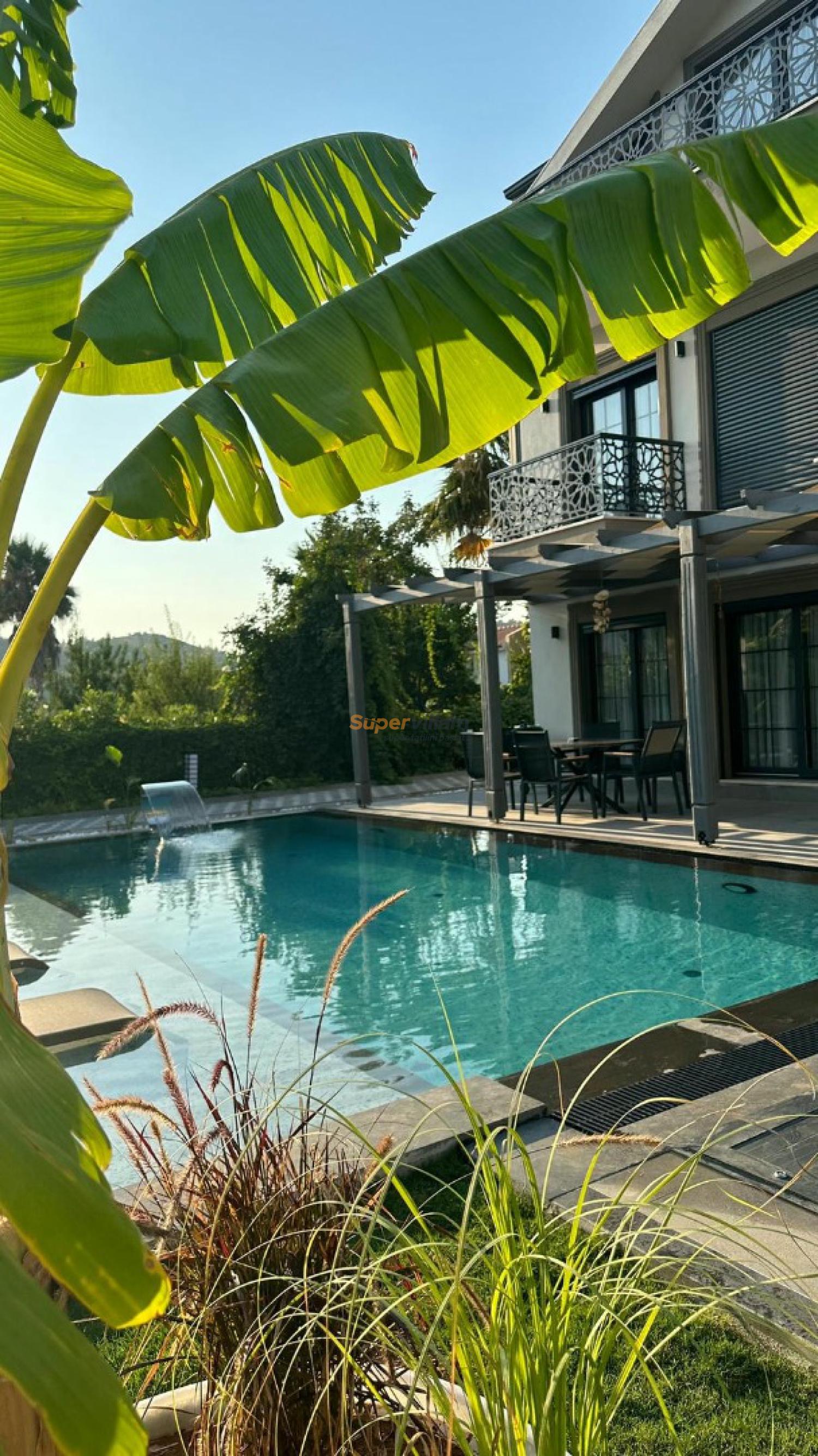 Super-villam-villa-love-a-3_838.jpg