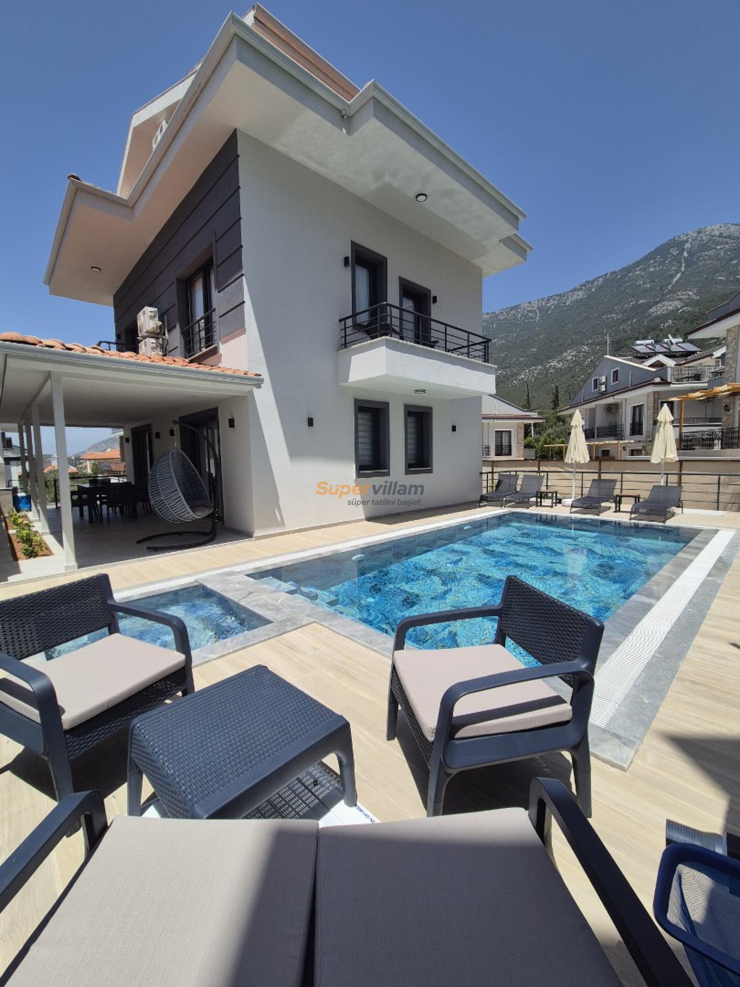 super-villam-villa-agam-1-7_416.jpg