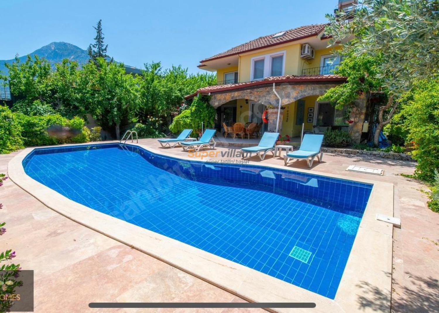 super-villam-villa-alora-3_111.jpg