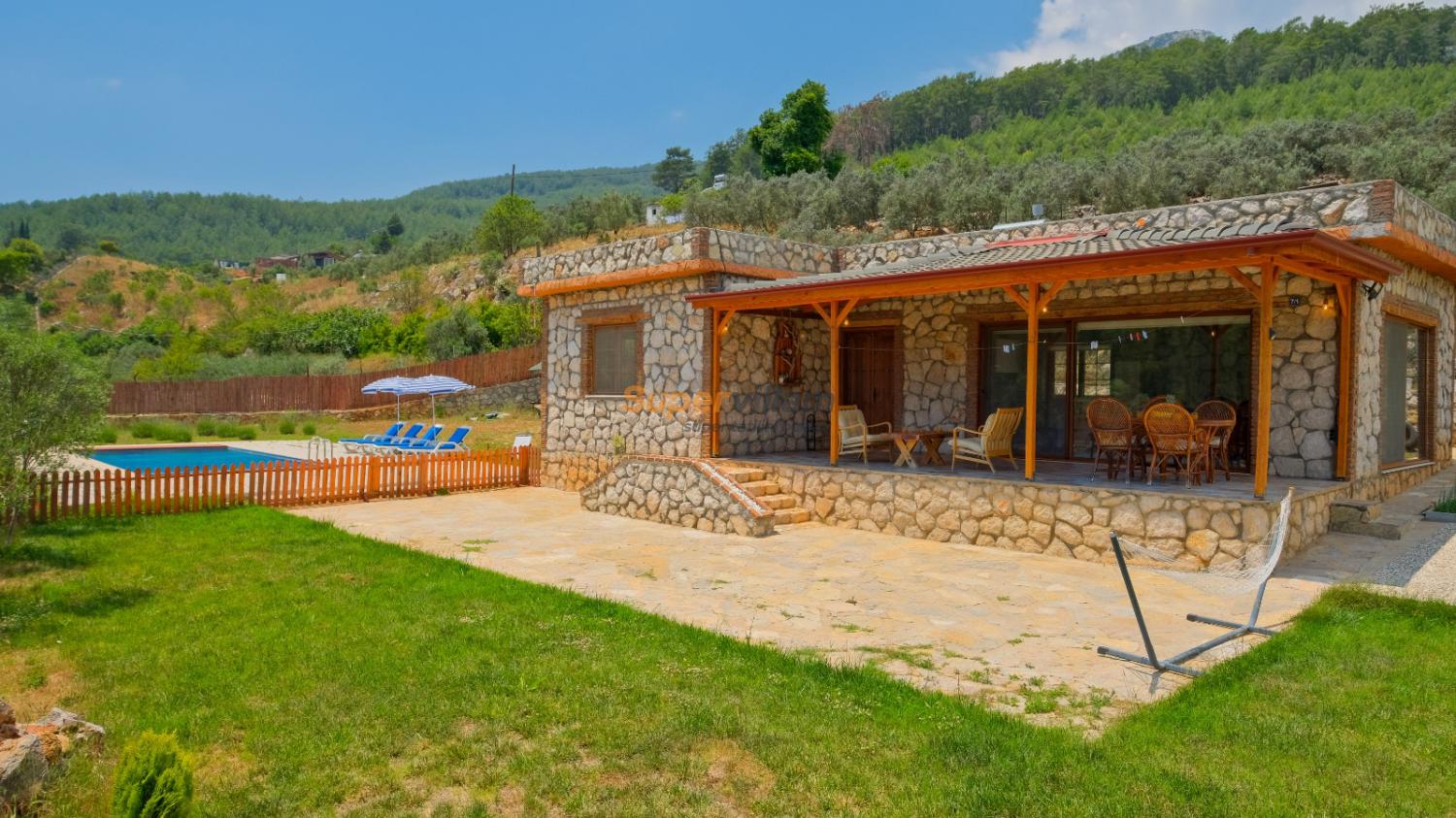 super-villam-villa-cedrus-8_30.jpeg
