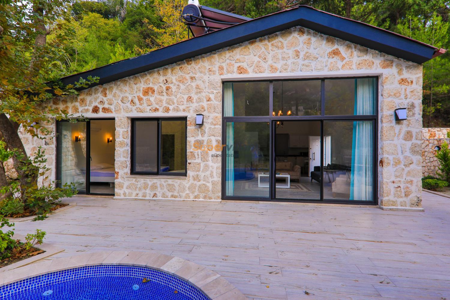 super-villam-villa-donya-2-20_551.jpg