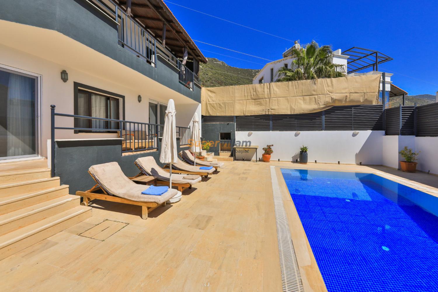 super-villam-villa-emiros-20_397.jpg