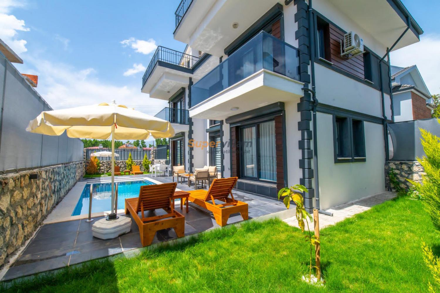 super-villam-villa-heralin-5_1622x1080_861.jpeg