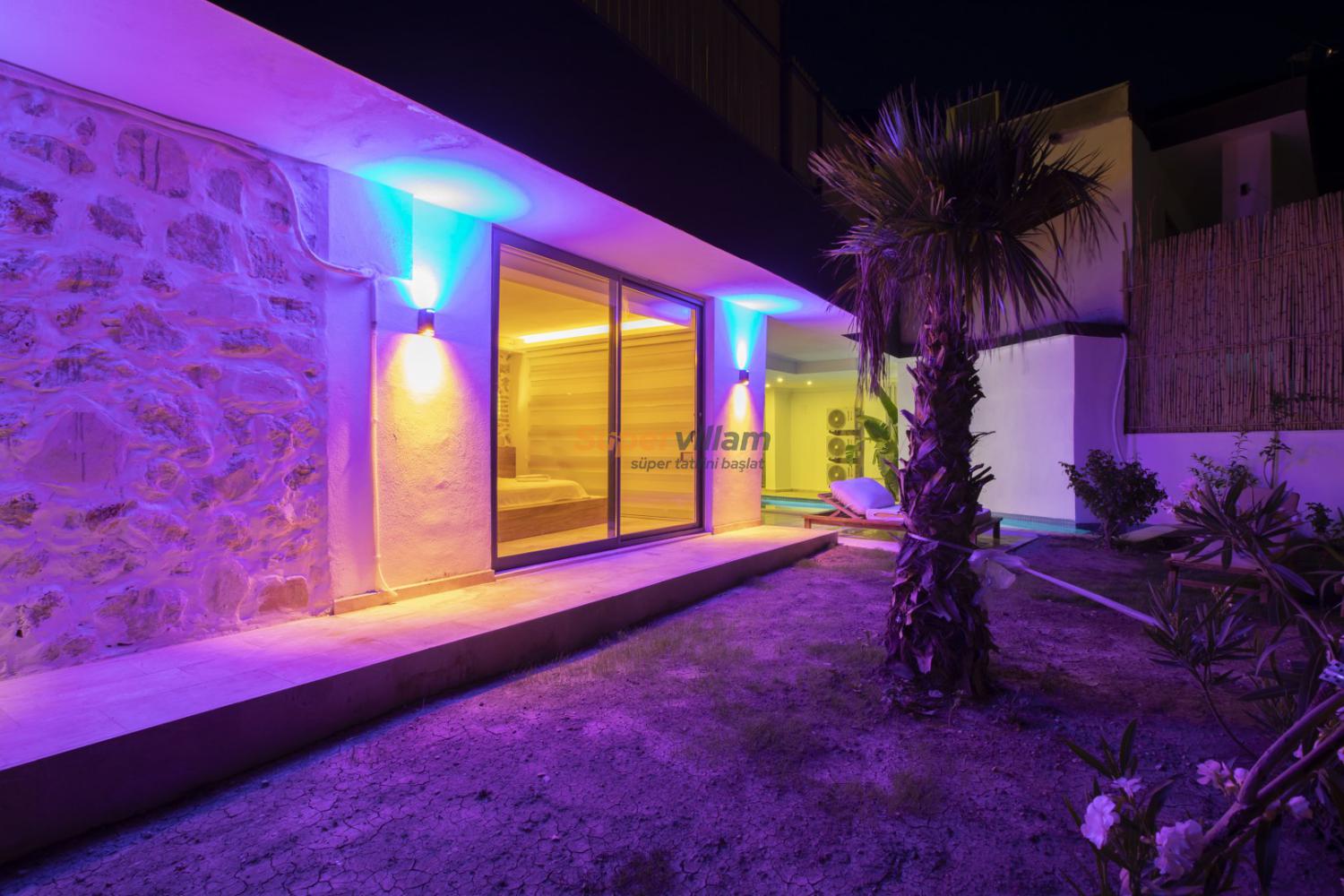 super-villam-villa-roze-32_1620x1080_945.jpg