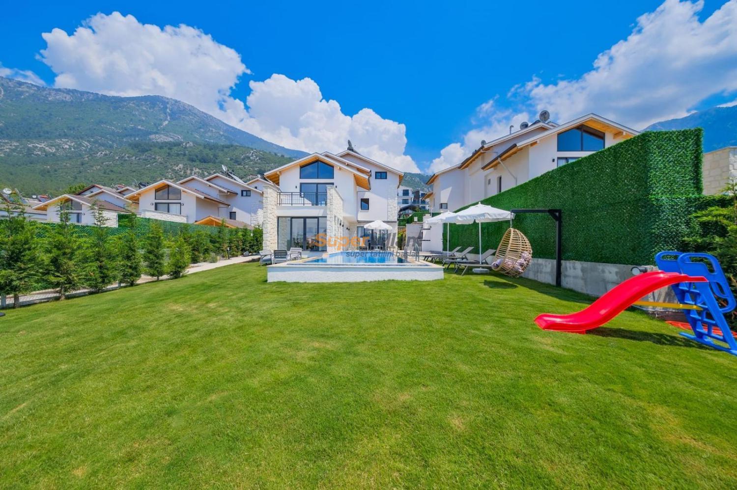 super-villam-villa-yalcin-23_643.jpg