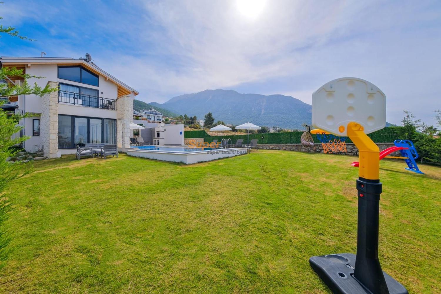 super-villam-villa-yalcin-9_464.jpg
