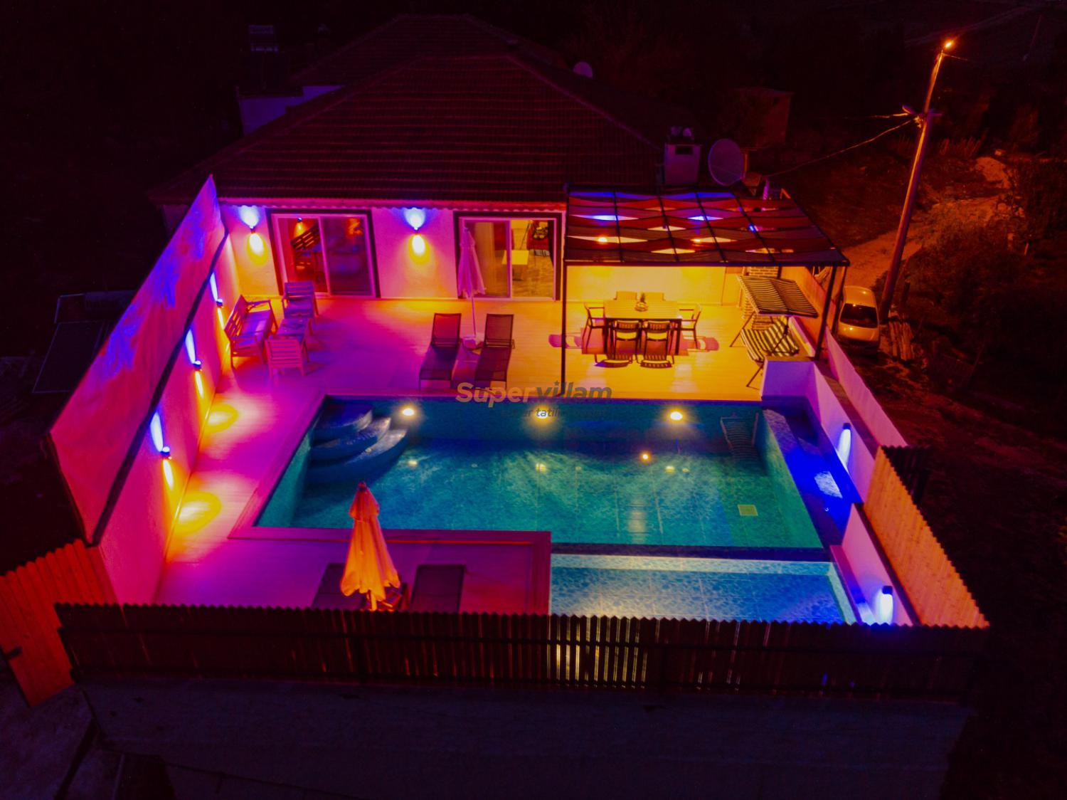 super_villam_villa_adelle_ikizce-26_207.jpg