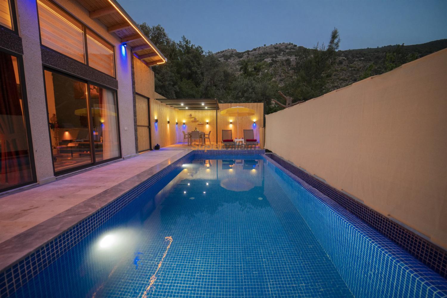 super_villam_villa_hik-34_48.jpg