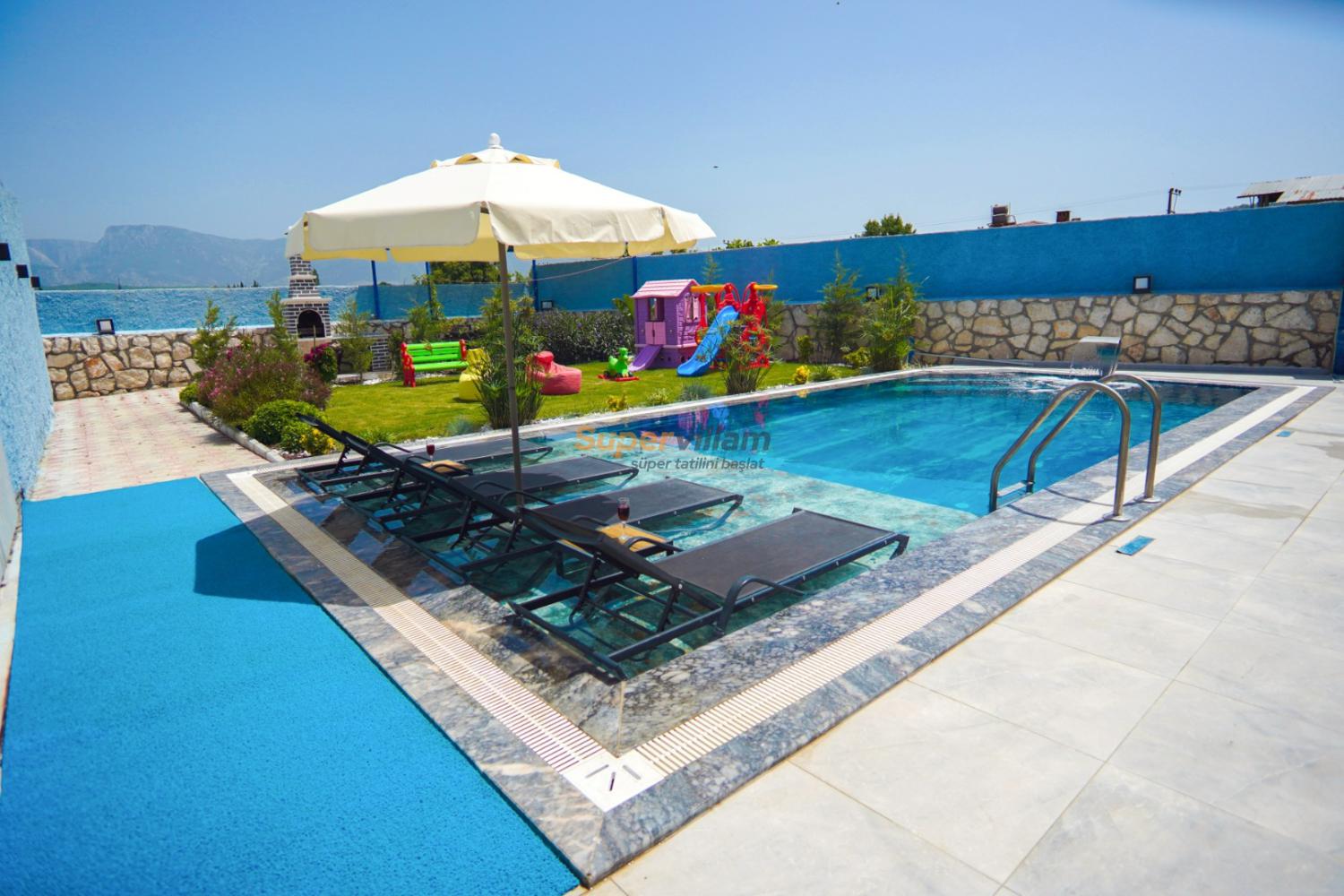 super_villam_villa_lorraine_2-18_823.jpg
