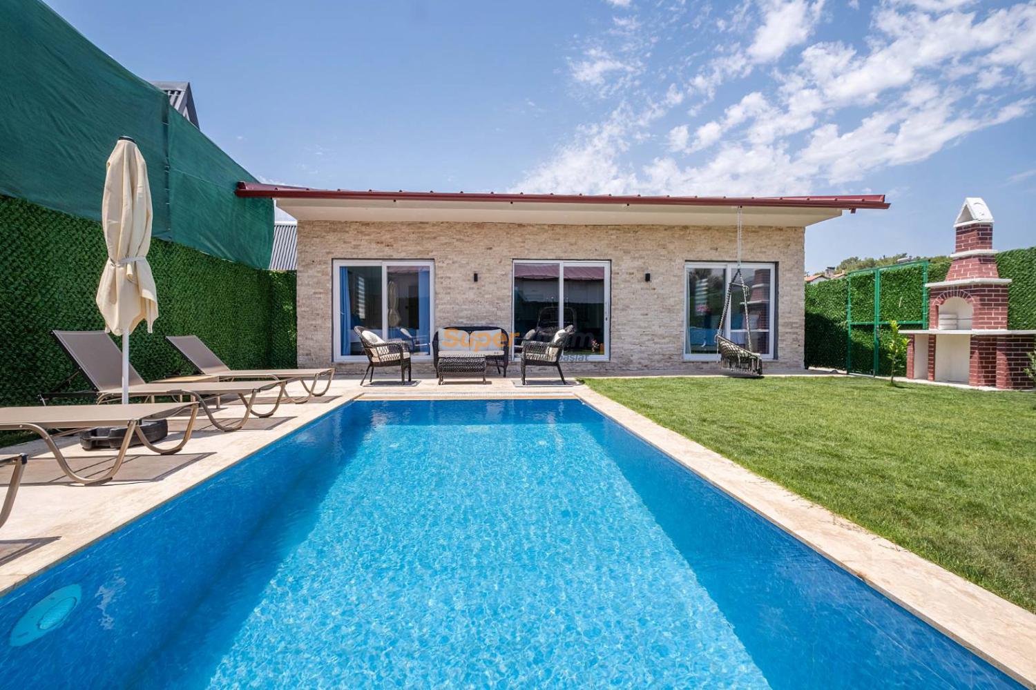 villa-lupin-super-villam-21_280.jpg