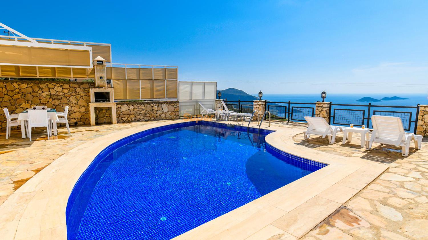 villa-mare-vista-super-villam-3_758.jpg