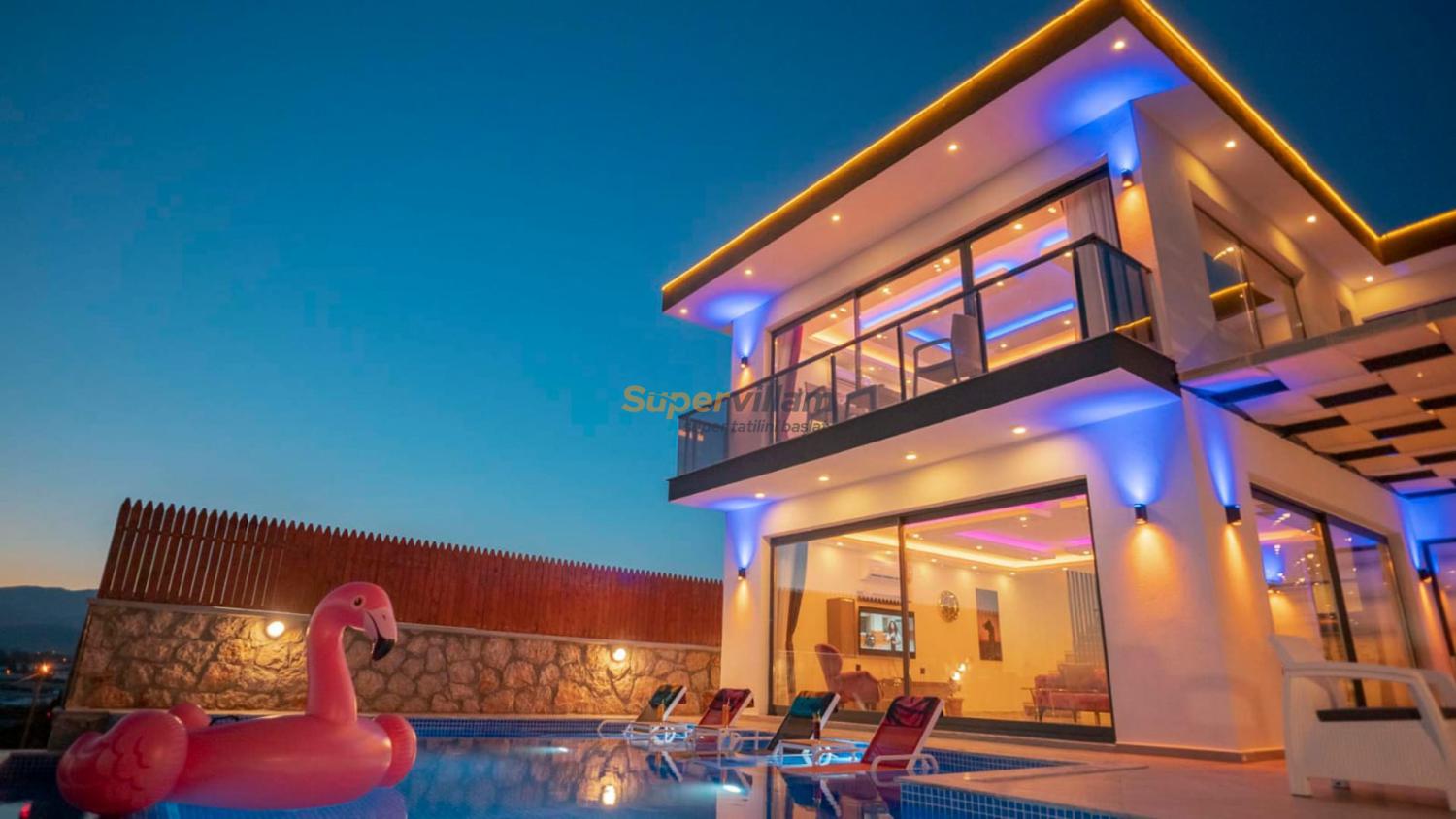 villa-sekmen-luks-balayi-villasi-muhafazakar-kalkan-9_126_666.jpg